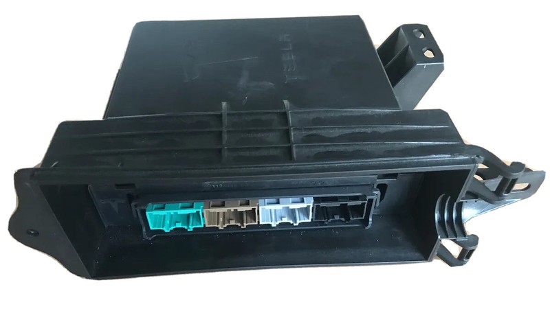 ✅ TESLA FRONT MDLX BODY CONTROL MODULE OEM 2058358-03-C 1047042 ADU19302J000GE ✅