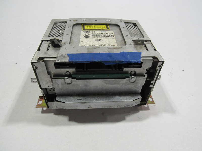 02-06 Maserati Coupe GT 2004 Radio Stereo Receiver Control Module Unit ;