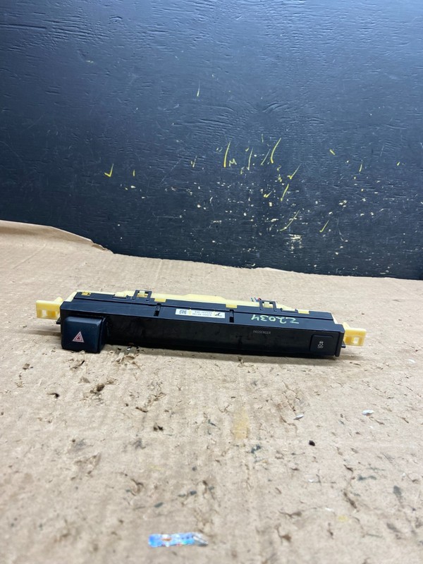 2014-2018 Toyota RAV4 Hazard Switch Dash Clock OEM Z2034 DG