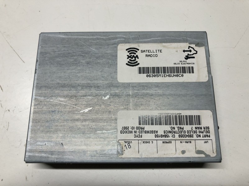 CADILLAC ESCALADE 2007-2014 OEM XM SATELLITE RADIO STEREO PHONE CONTROL MODULE