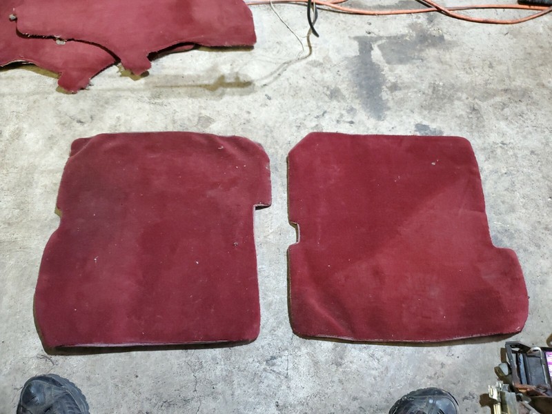 86 Mercedes 560SL R107 Right Left Under Seat Carpet SET BURGUNDY 107366