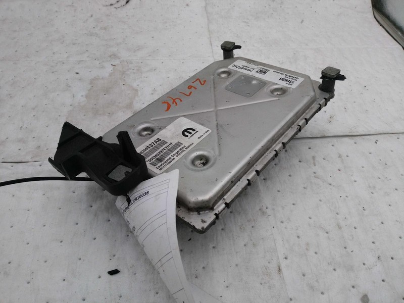 2018 Jeep Cherokee Engine Control Module ECM 3.2L OEM 68259137AB Used