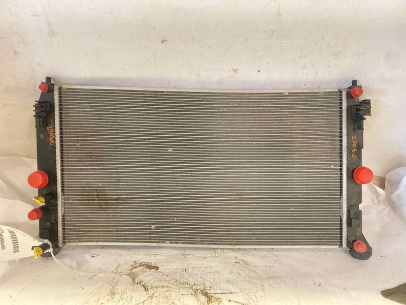 Radiator TOYOTA PRIUS 16 17 18 19