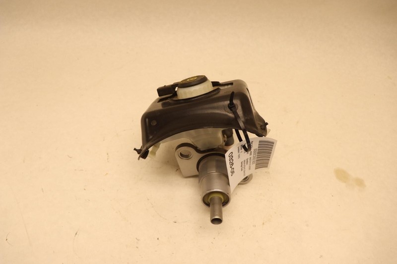 2016-2018 AUDI A6 C7 POWER BRAKE MASTER CYLINDER W/ TANK OEM