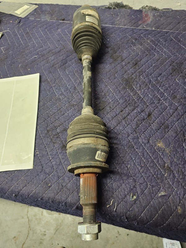 2014 - 2017 Jeep Cherokee Right Passenger Side Rear Axle OEM