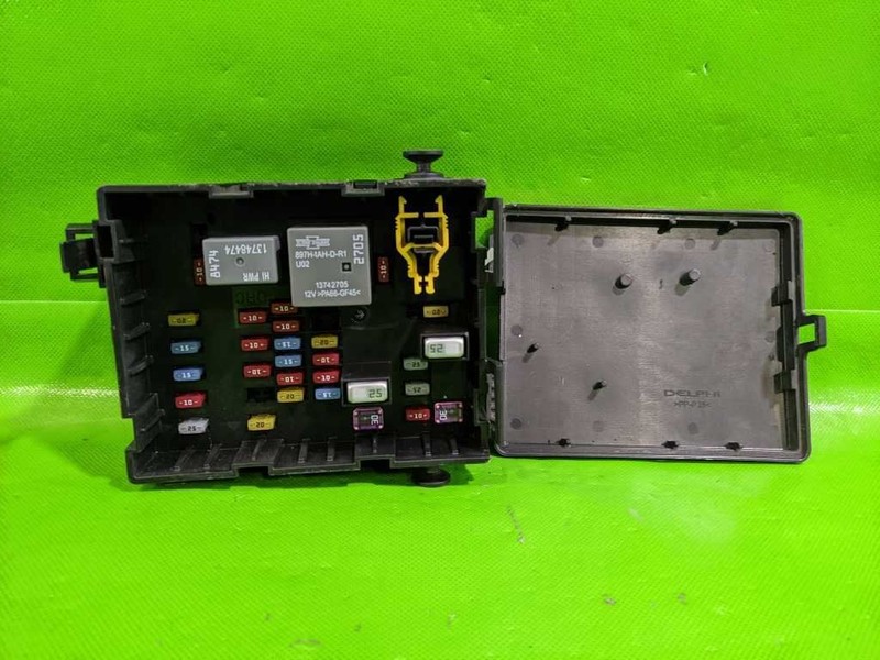 12-20 JOURNEY 2.4L FUSE BOX OEM 4577-15