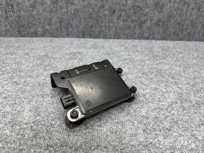GENESIS GV70 2022-2026 OEM CRUISE CONTROL RADAR DISTANCE SENSOR W/ BRACKET