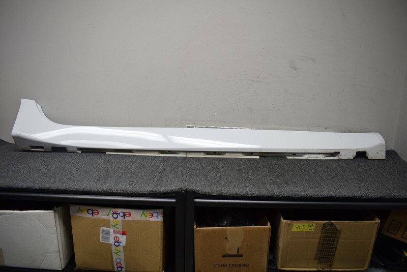 2011 JAGUAR XF RIGHT SIDE ROCKER MOLDING FACTORY OEM
