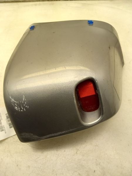 01 02 03 04 05 TOYOTA RAV 4 REAR PASSENGER RIGHT BUMPER END CAP SLV-1D4 SCRATCH