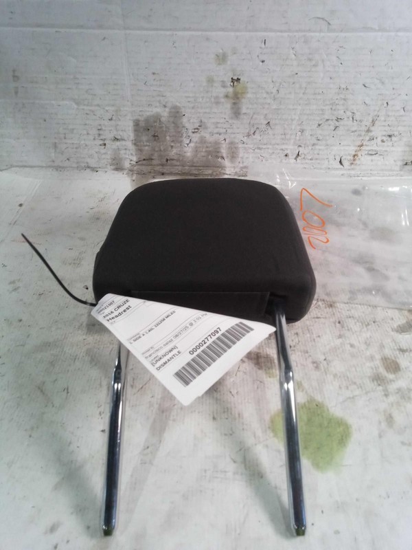 2016 Chevrolet Cruze Left Side Grey Headrest 5462617 - Used, 131k Miles