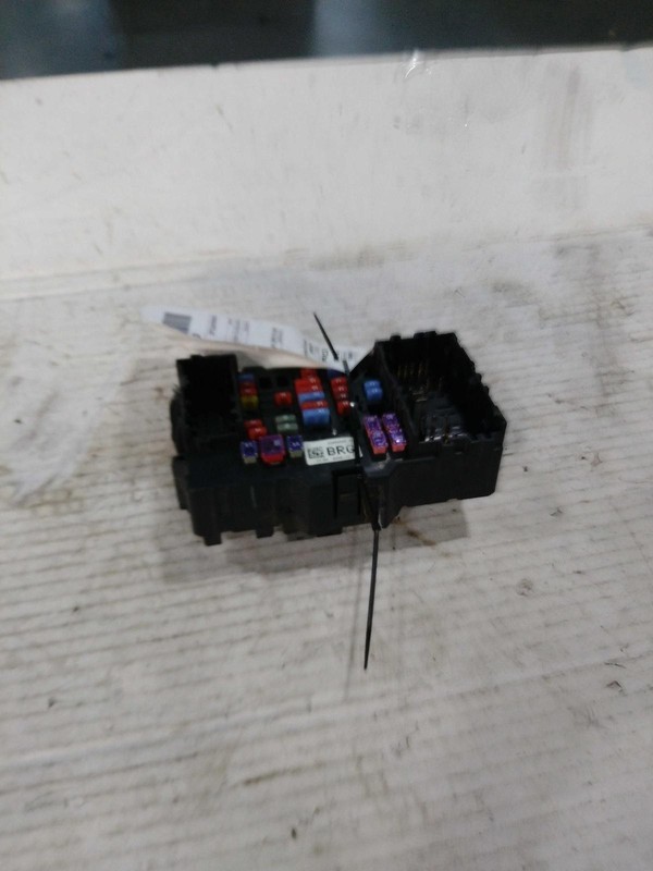 Used Body Control Module fits: 2016 Gmc Sierra 1500 pickup Body Control BCM LH d