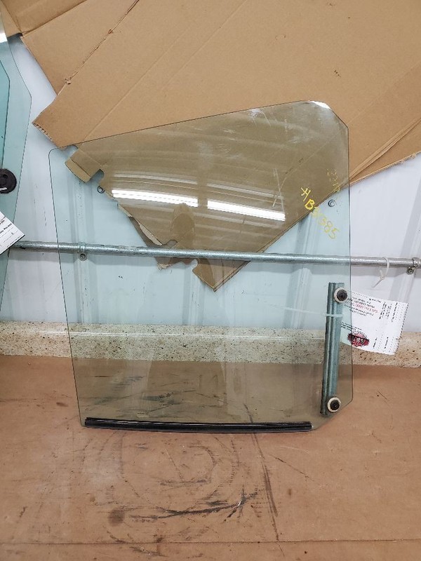 Passenger Right Rear Door Glass Fits 80-89 DIPLOMAT 292669