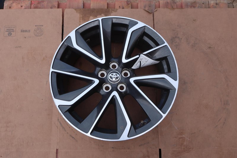 2019-2022 TOYOTA COROLLA WHEEL RIM R18 18X8 ET40 10 SPOKE ALLOY OEM