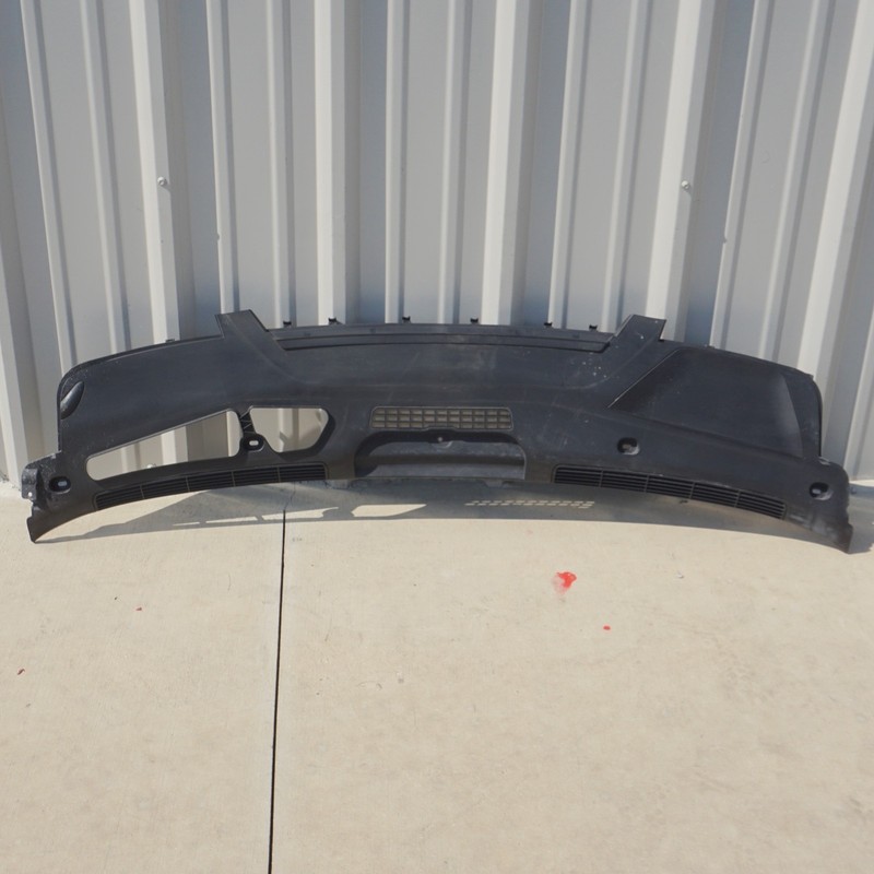 2014 - 2020 MERCEDES S560 S550 W222 WINDSHIELD WIPER COWL COVER PANEL GRILLE OEM