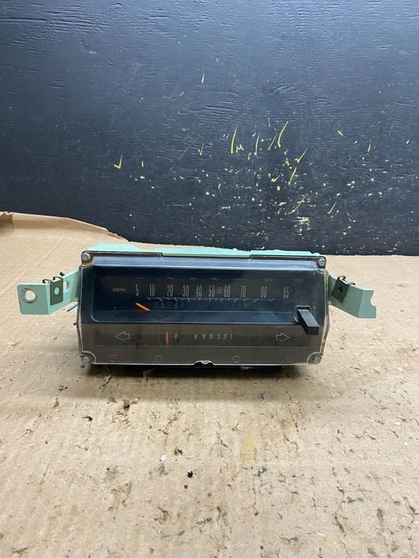 1981-1989 Cadillac Brougham Speedometer Cluster Gauge OEMz4083 DG