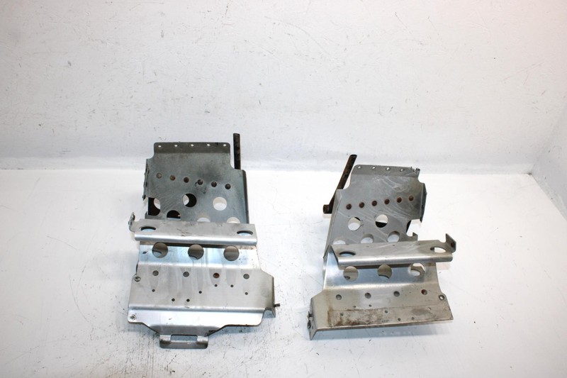 87 Polaris Trail Oem Footrest Set 2200250 2200254 SP66