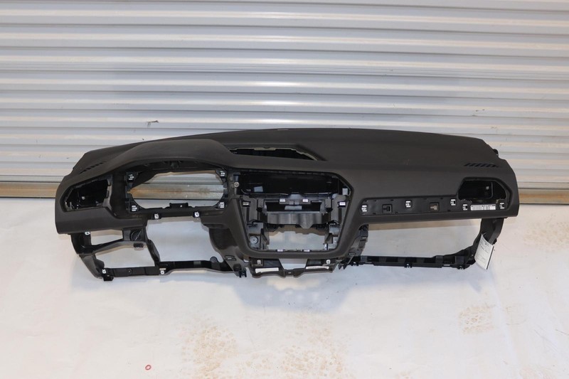 2018-2023 VW VOLKSWAGEN TIGUAN DASH DASHBOARD INSTRUMENT PANEL BLACK OEM