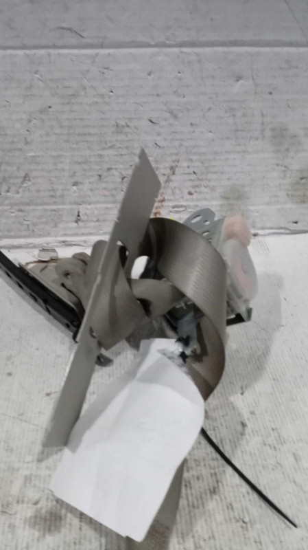 2012 Nissan Versa OEM White Seat Belt - Used, 70k Miles, Warranty Included