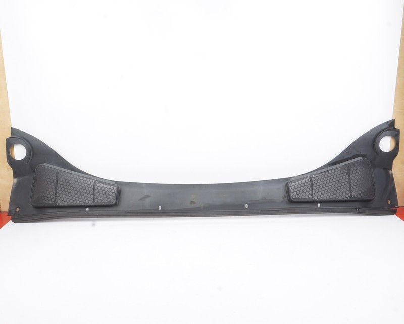2012 - 2018 Ford Focus Front Windshield Wiper Cowl Grille Panel OEM