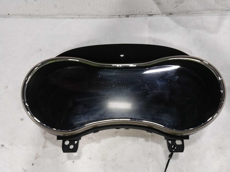 2017 Jeep Grand Cherokee Speedometer Gauge OEM Black 68302223AC 138K Miles