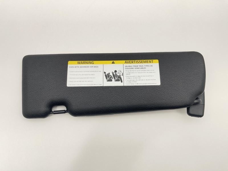 2016-2020 BMW M2 RIGHT SUN VISOR VINYL BLACK TC:PLCSW 63K -M-SPORT- 55772