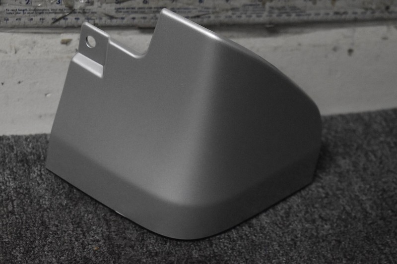 NISSAN FRONT RIGHT SIDE MUD GUARD FACTORY OEM