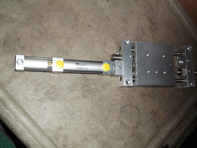 PHD ML301531 Rev B Air Cylinder Slide Assembly *FREE SHIPPING*