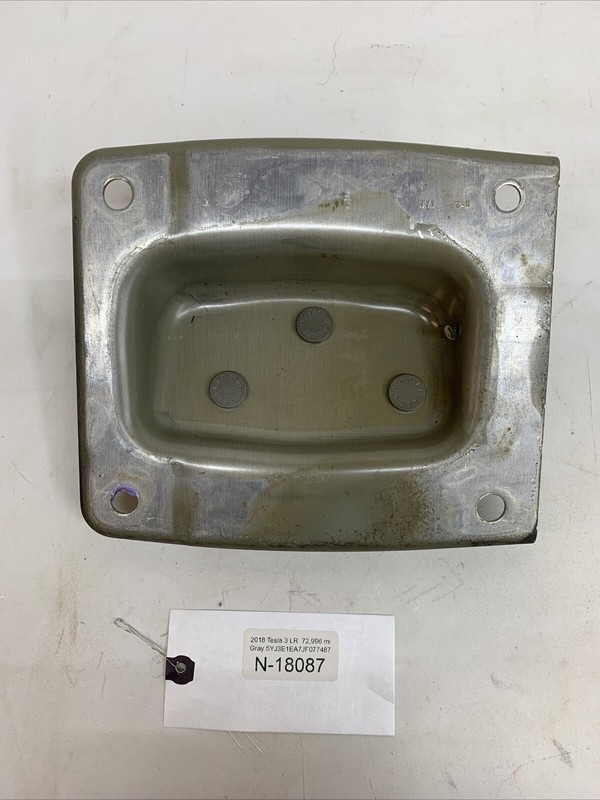 ⚡️17-22 Tesla M 3 Rear RH Bumper Reinforcement Impact Mount Bracket 18087 S22