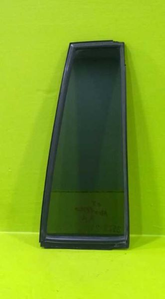 97-04 MONTERO SPORT PASSENGER RIGHT REAR VENT GLASS OEM 3528-23