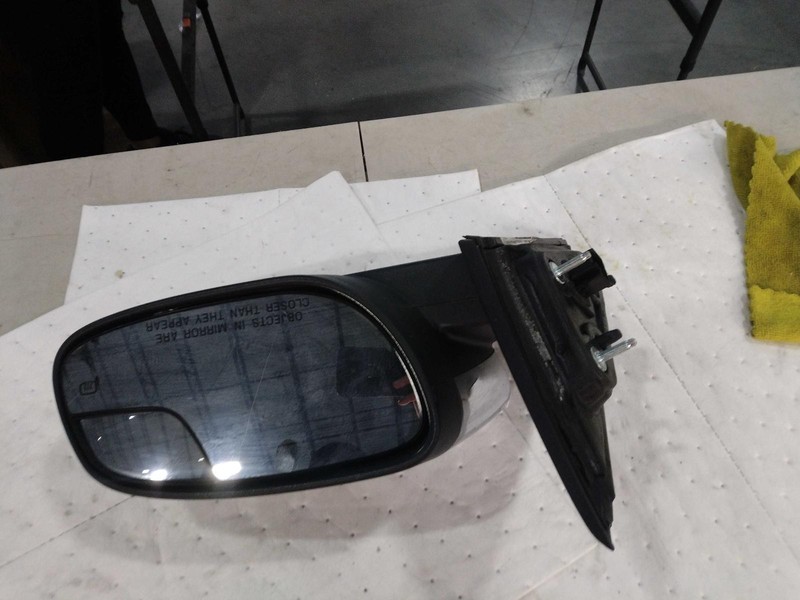 2013 Ford Taurus Right Door Mirror Assembly Black OEM 307372 140K Miles