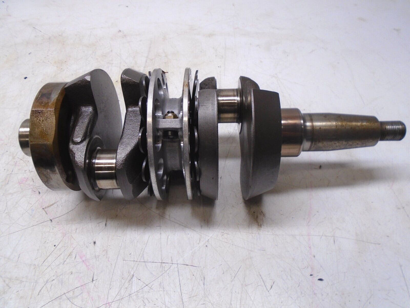 W3 Mercury 35 HP Outboard Crankshaft 9073A1 454-9073A1