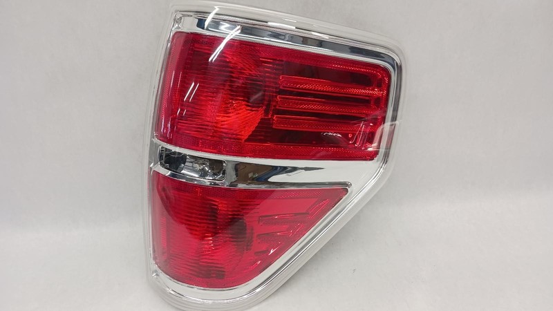 09-'14 FORD F150 Right passenger Taillight Styleside OEM Grade A!