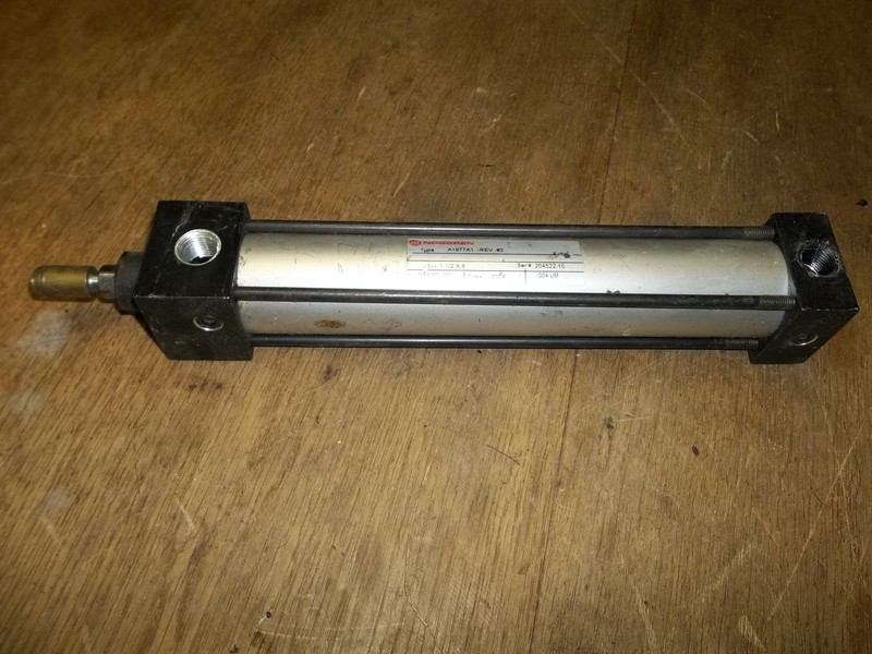 Norgren A1677A1-Rev#3 204544.10 G04-UM Pneumatic Cylinder *FREE SHIPPING*