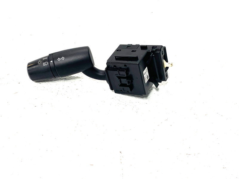 17-20 FIAT 124 SPIDER HEADLIGHT SWITCH OEM #A0.37