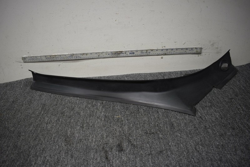 2016-2019 TESLA MODEL X PLASTIC MOLDING TRIM STRIP LEFT SIDE FACTORY OEM