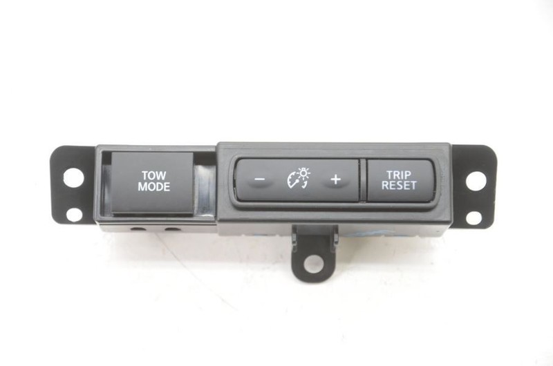 2022-2023 Nissan Frontier Pro-4X Tow Mode with Instrument Dimmer