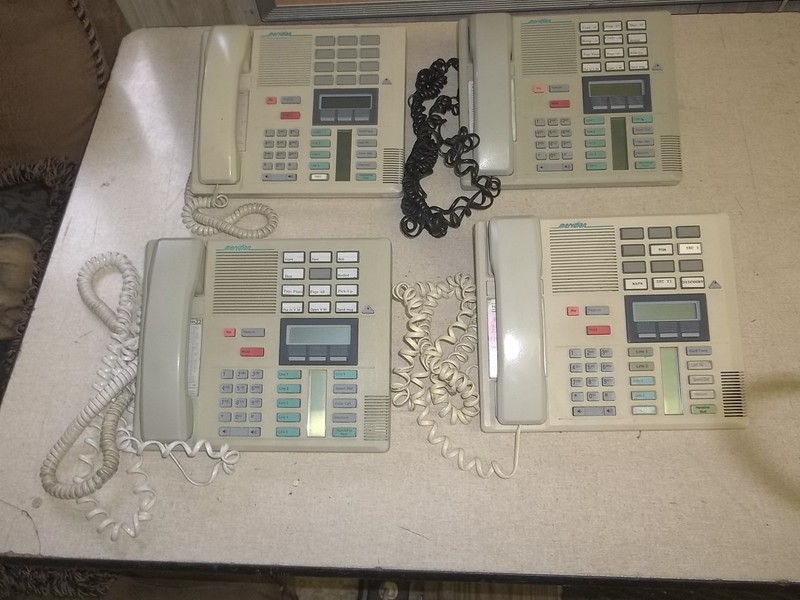 Meridian M7310, Lot of 4 Nortel off-White Office Phones *FREE SHIPPING*