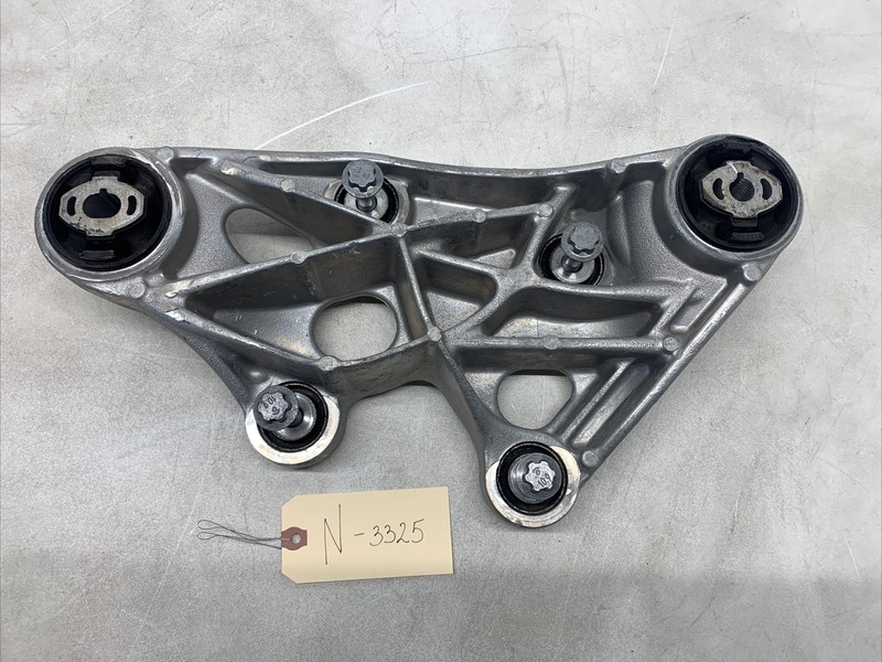 2016-2021 Tesla Model S Front Drive Unit Bushing Carrier 1135846-00 3325 S14
