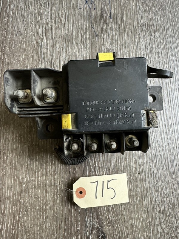 Genuine Navistar International Block Fuse Underhood PDM - P/N: 880188