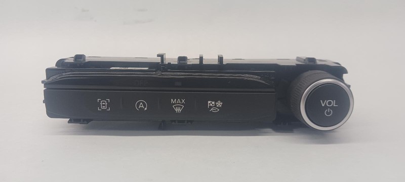 23 FORD ESCAPE Heater Control panel OEM 1 Year Warranty!