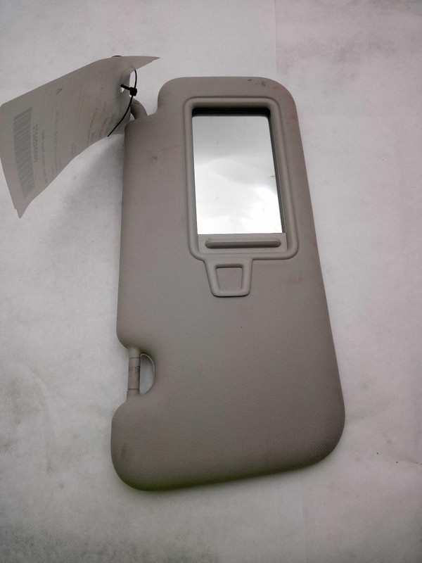 2022 Hyundai Venue Blue Used Sun Visor OEM Part 701958 4DR SUV