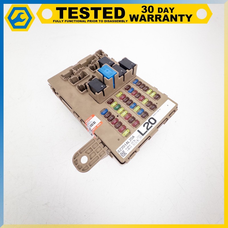 15-17 SUBARU OUTBACK LEGACY INTERIOR FUSE & RELAY BLOCK ASSEMBLY OEM