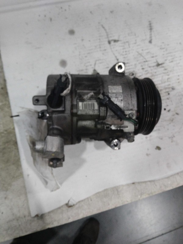 2016 Chevrolet Malibu A/C Compressor 1.5L OEM 84005713 Used 90K Miles