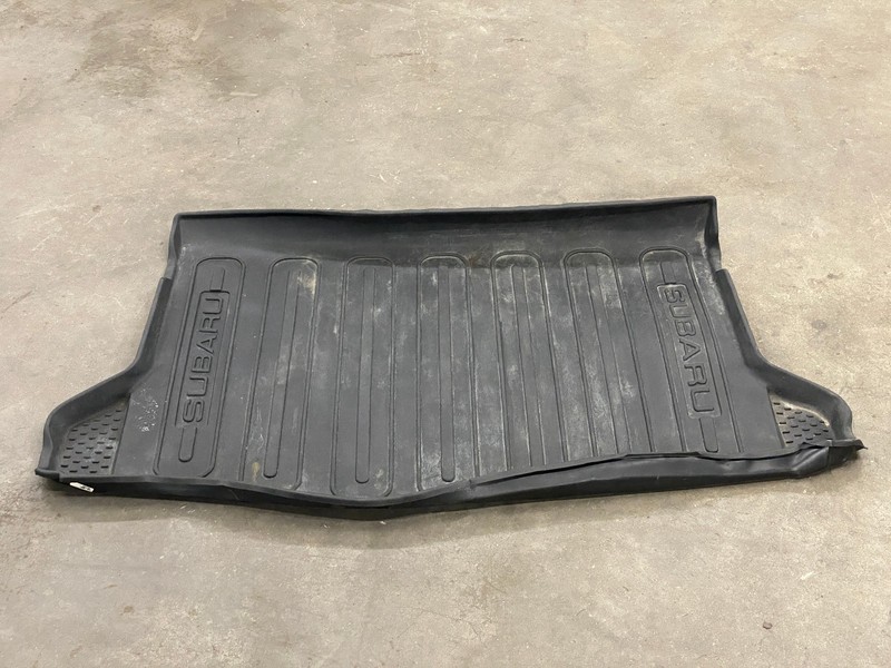 2016-2017 SUBARU CROSSTREK REAR TRUNK FLOOR MAT CARGO COVER OEM LOT773