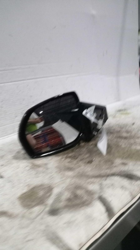2016 Hyundai Santa Fe Left Door Mirror Assembly Red OEM 359613 118K Miles