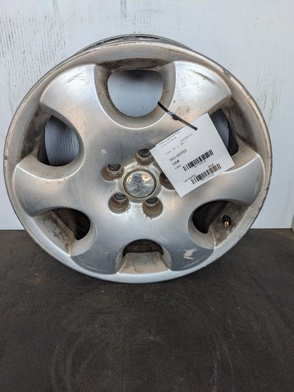 Wheel 16x6-1/2 Alloy 6 Spoke Exposed Lug Nuts Fits 02-05 BEETLE 1188348