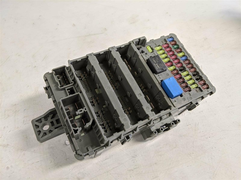 15 16 17 Acura Tlx 2.4L Base Cabin Room Fuse Box Inside Fuse Box 38200-Tz3-A03