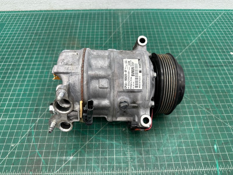13-22 Range Rover 3.0L 5.0L A/C AC COMPRESSOR PUMP OEM