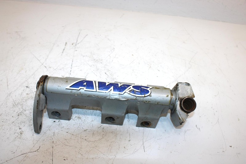 04 Arctic Cat Bearcat Wide Track Oem Right Spindle 1703-384 SA234