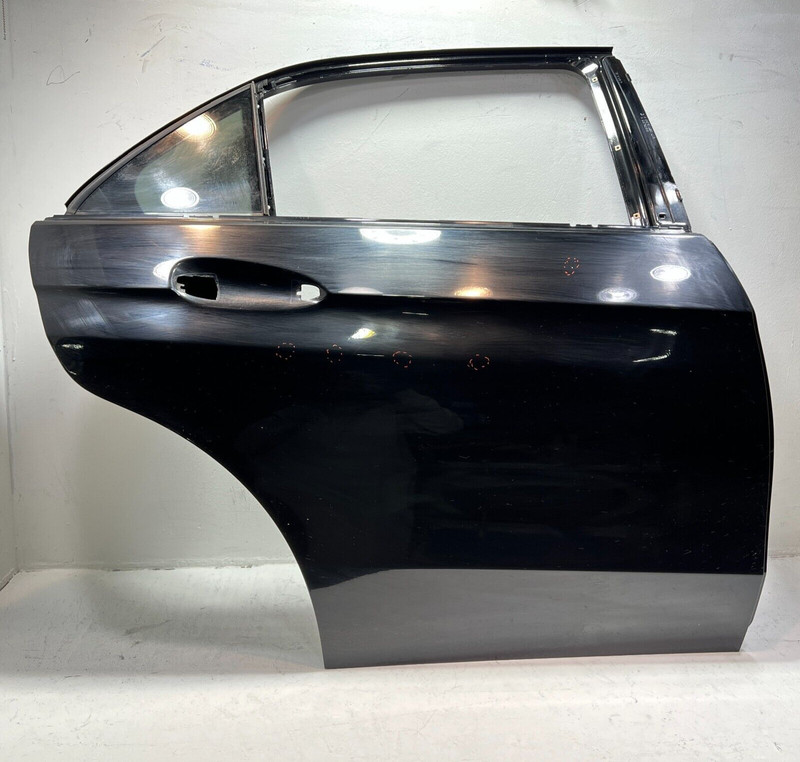 2010-2016 MERCEDES E350 W212 REAR RIGHT PASSENGER SIDE DOOR SHELL PANEL OEM 040